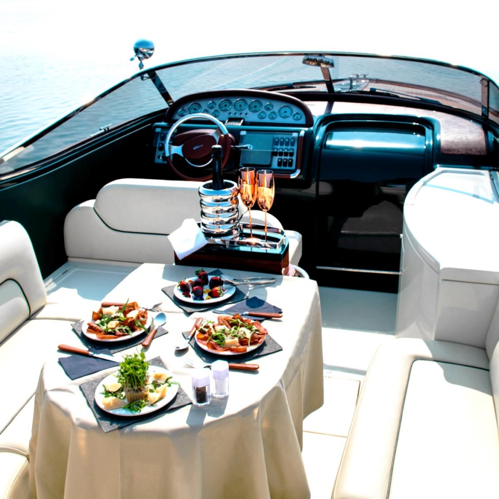 Riva Aquariva rental SIRMIONE